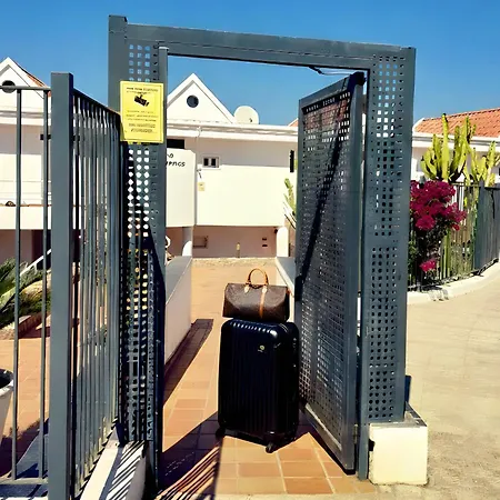-'ღ'- Couples' Paradise. Insta-worthy Ocean Views. Apartamento