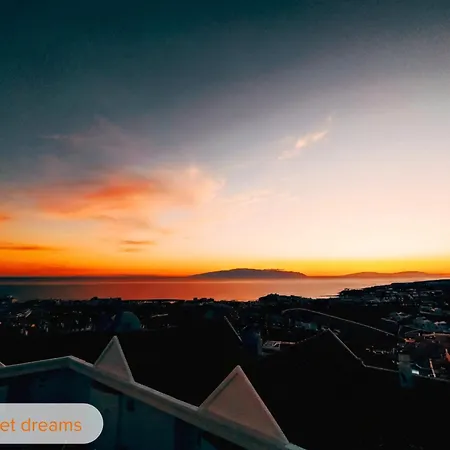 -'ღ'- Couples' Paradise. Insta-worthy Ocean Views. Apartman *